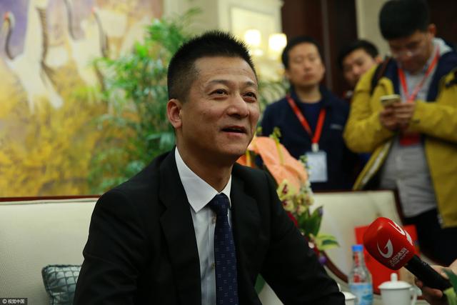水果派av解说