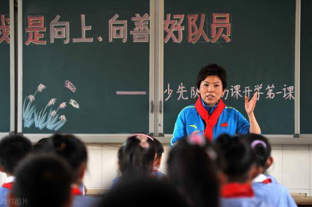 奶真大小浪货大声叫