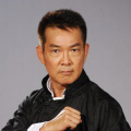 只穿比基尼跳舞的视频