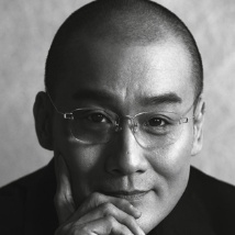 我撩开老师的蕾丝丝袜挺进去