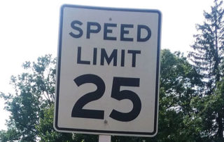 sign speed limit 25